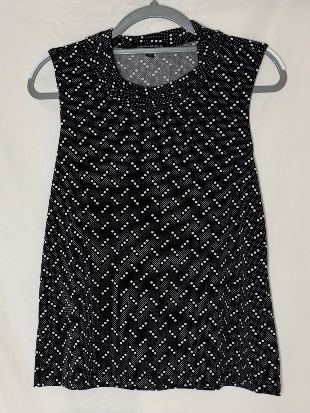 Banana Republic Black and White Dot Sleeveless Tank